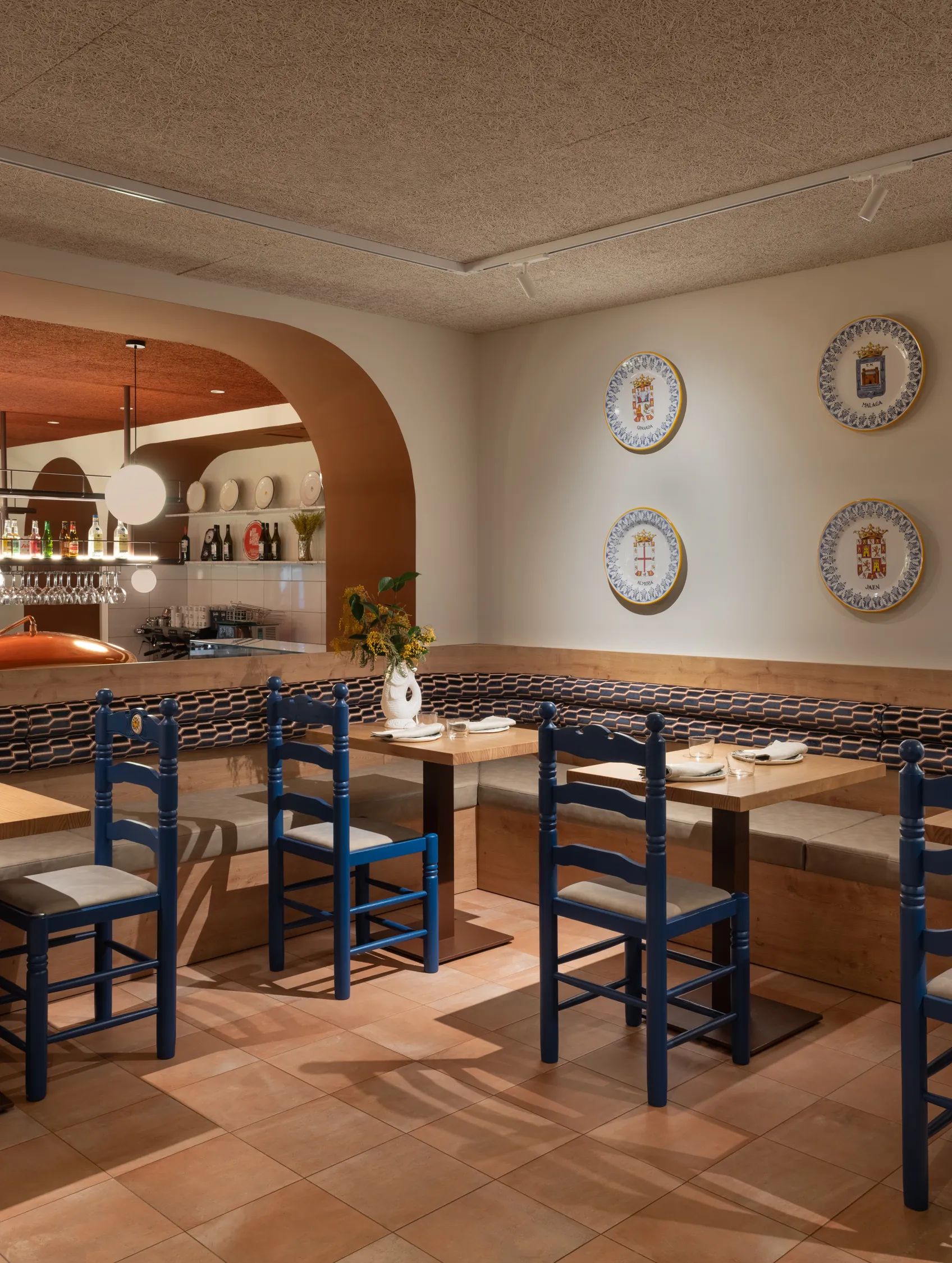 Restaurante El Capataz, Restaurant in AZCA (AZCA, Madrid). Image 4
